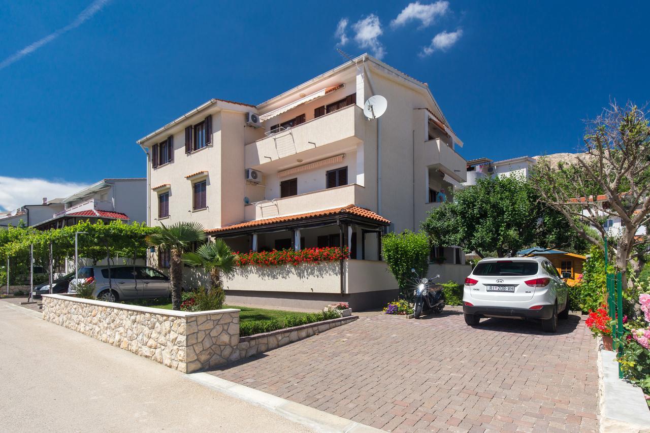 Apartments Dujmovic Ivo 1 バスカ エクステリア 写真